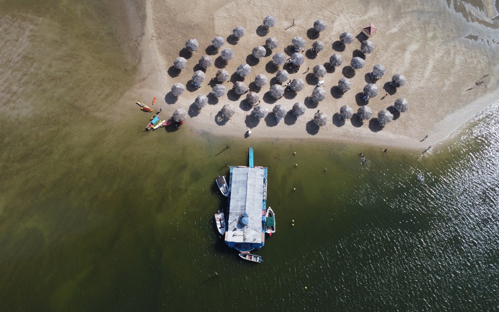 Visita ao Crôa do Goré com Ilha dos Namorados
